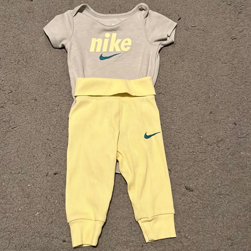 Nike 6 month 2 piece outfit
